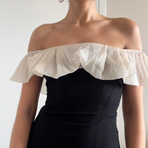 Vintage | Off Shoulder Cream Muslin Drape Black Midi Cocktail Dress | Size M - Picture 3 of 8
